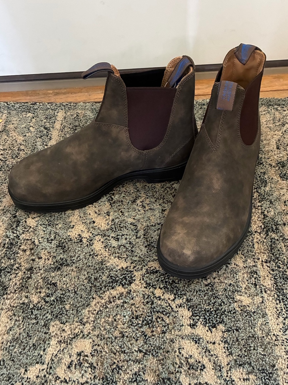 NEW Blundstone Men's Brown Chelsea Boots